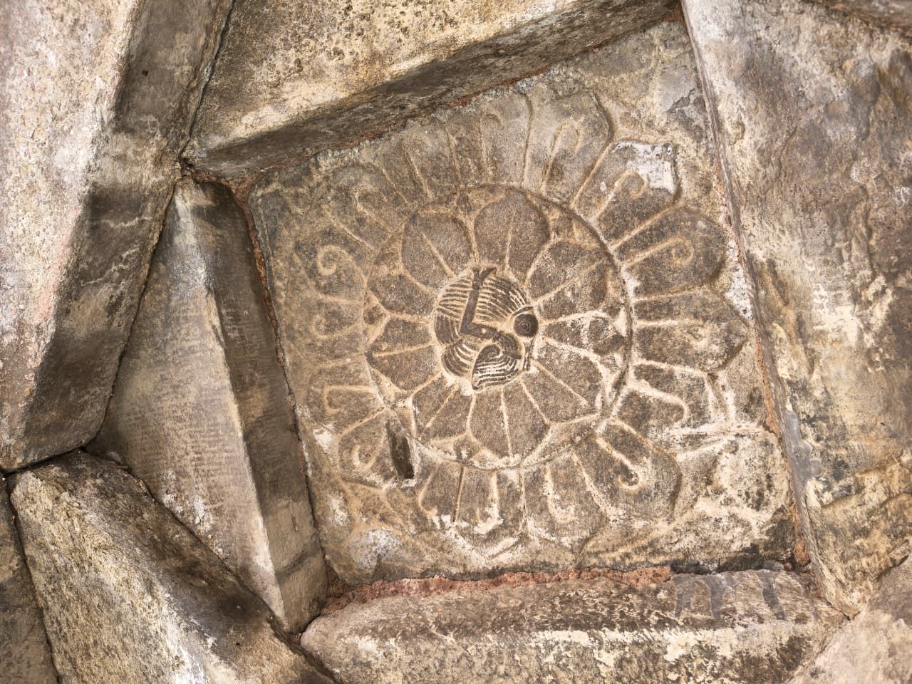 पत्थरों की शिल्प डिज़ाइन